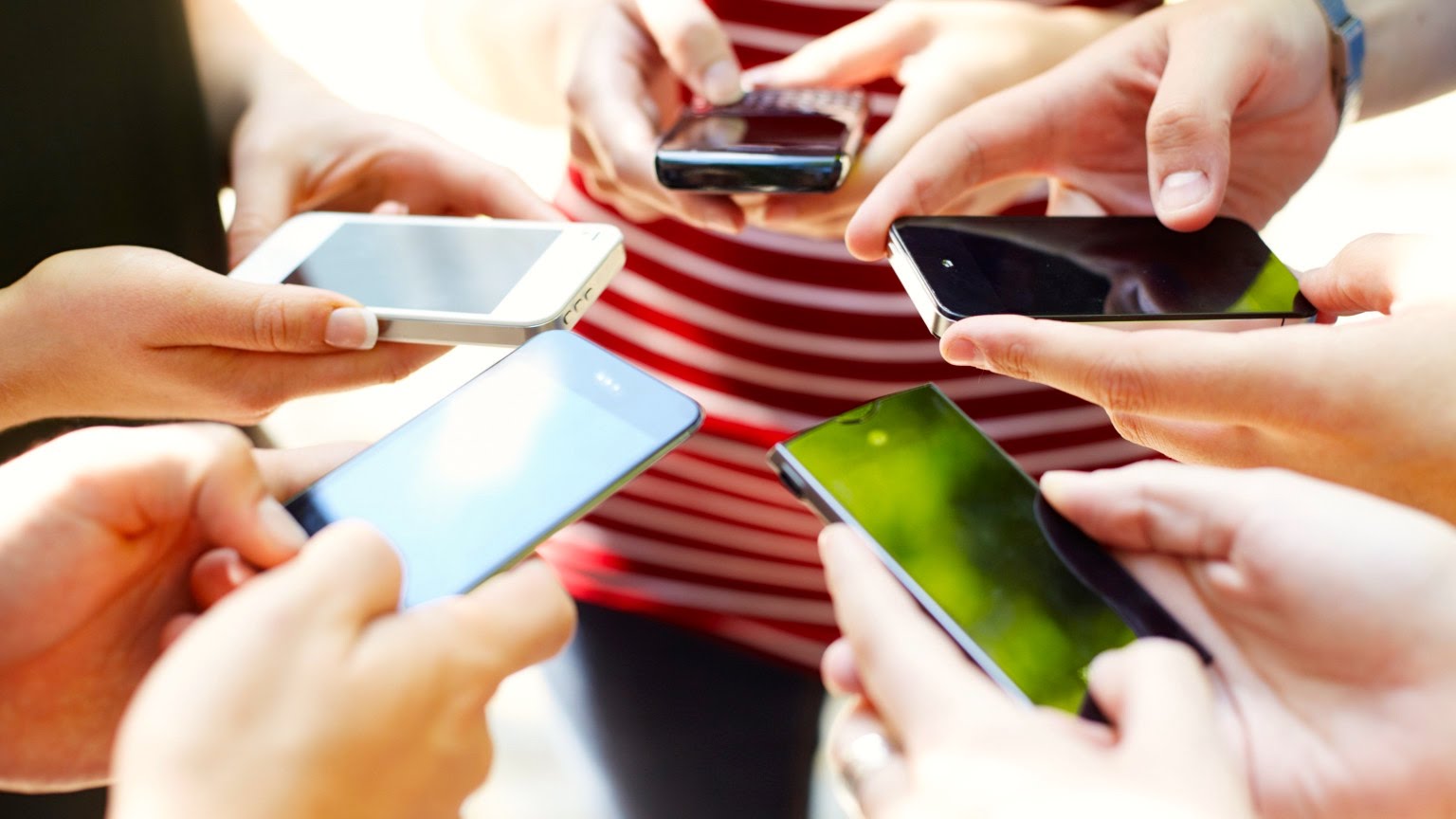Internet e adolescenza: al Laboratorio Cento Fiori / scuola Franchini le paure e le scoperte dei nostri ragazzi